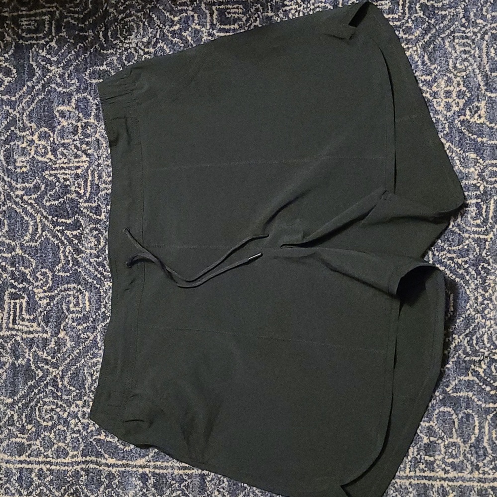 Lands End Sport black outdoor all weather shorts sz 20 W drawstring and pockets